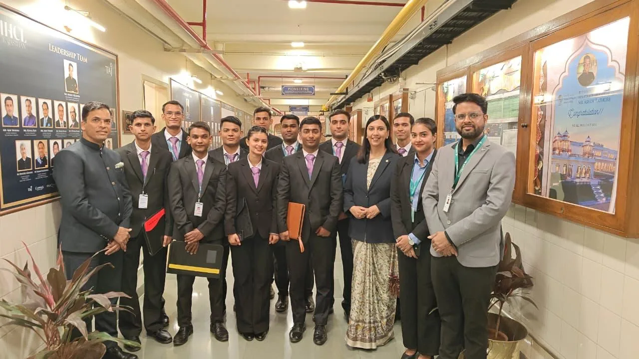 Front office simulation — check-in training